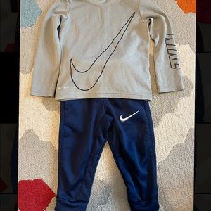Nike Dry-Fit 2 Piece Outfit 2T